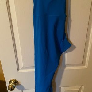 Lululemon Align HR Crop 21” Size 16